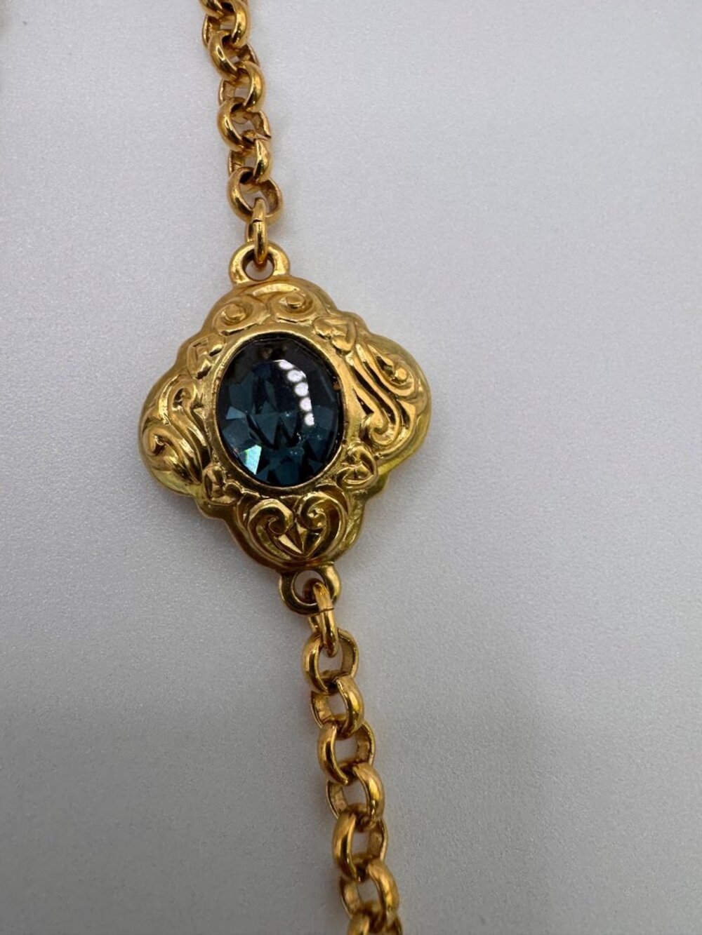 Gold Tone Station Renaissance Revival Necklaces Glass Faceted Set 2pc Statement - Picture 8 of 9
